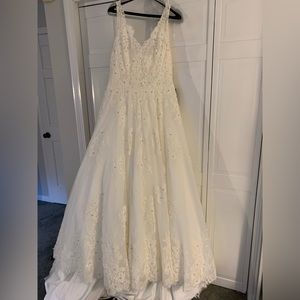 Cocomelody Wedding Dress and Veil